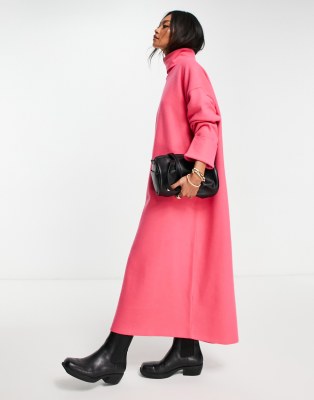 ASOS DESIGN - Robe pull mi-longue ultra-douce à col roulé et revers aux poignets - Rose vif | ASOS