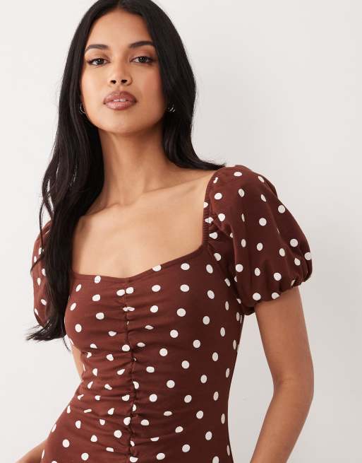 ASOS DESIGN - Robe rétro mi-longue à pois avec fronces sur l'avant - Chocolat, 3 de 4