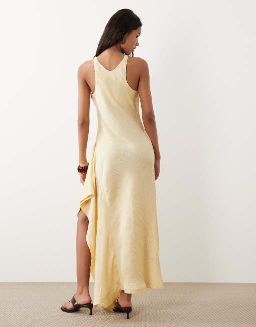 ASOS DESIGN - Robe satinée mi-longue à dos nageur avec volants sur le côté - Babeurre, 3 de 4