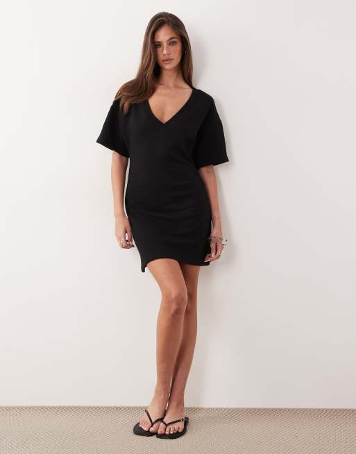 ASOS DESIGN - Robe t-shirt ajustée à col V - Noir, 2 de 4