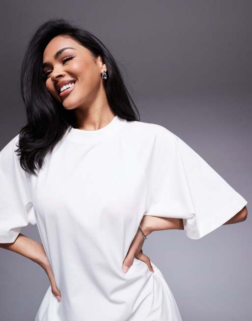 ASOS DESIGN Robe t-shirt courte virevoltante Crème ASOS