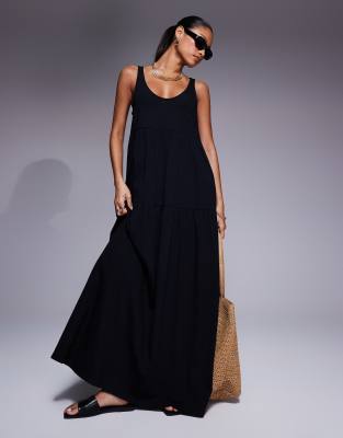 Robe trapèze longue à volants étagés et encolure dégagée - Noir 34