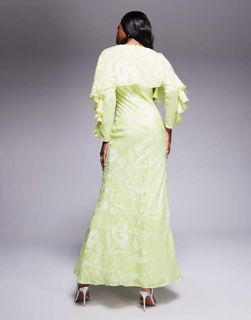 ASOS DESIGN - Robe volantée longue et coupée en biais en jacquard fleuri avec cape et manches longues - Citron vert pâle, 3 de 4