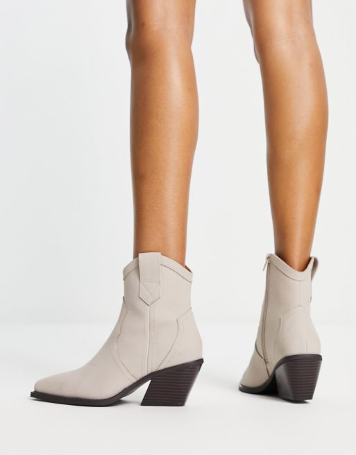 Western Ankle Boots in Taupe-White