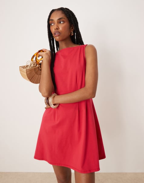 ASOS DESIGN – Röd, ärmlös miniklänning med dekorativ söm - view 1