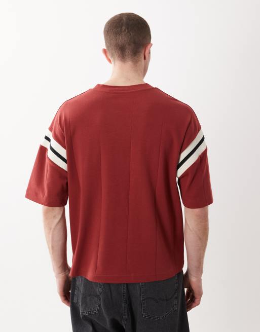 ASOS DESIGN – Röd, bredribbad t-shirt i oversize med boxig passform och kontrasterande panel, 5 av 5