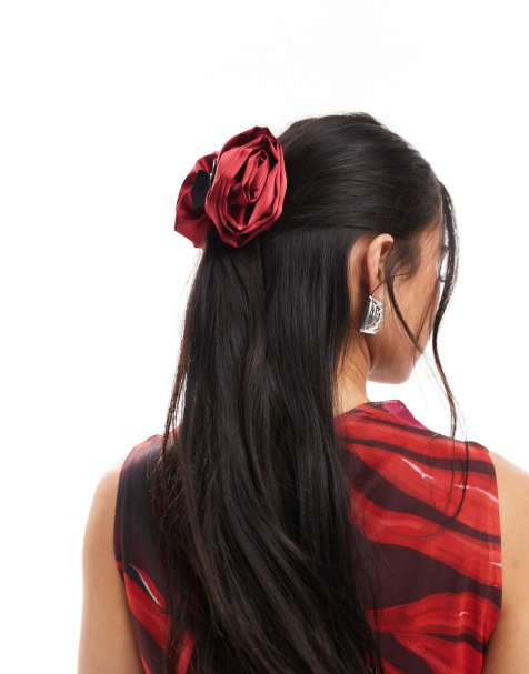 ASOS DESIGN – Röd hårklämma med corsage - view 1