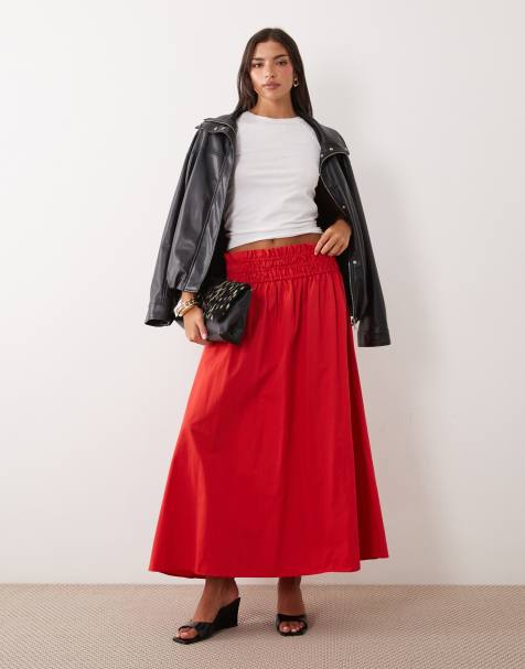 ASOS DESIGN – Röd maxikjol med smockad midja - view 1