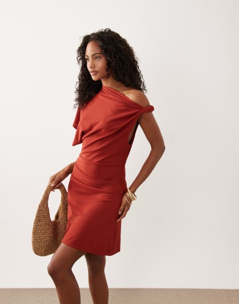 ASOS DESIGN – Röd miniklänning med snurrad detalj - view 1