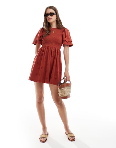 ASOS DESIGN – Röd stentvättad miniklänning med puffärmar och broderi - view 1