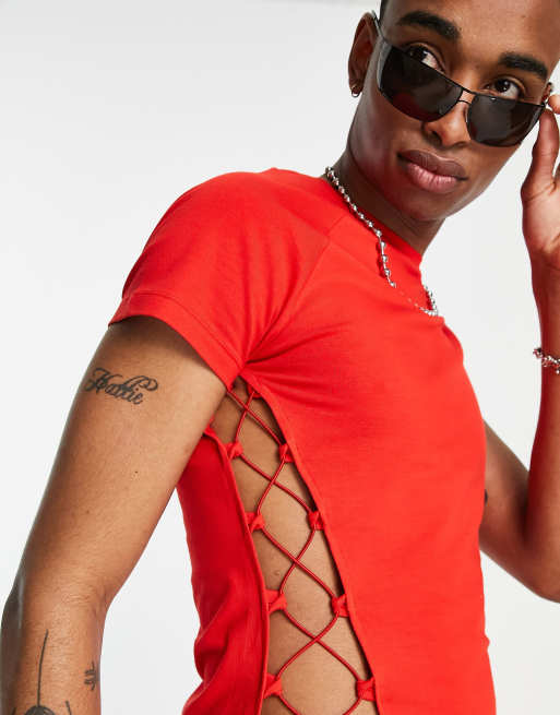 ASOS DESIGN – Röd t-shirt i muscle fit med snörning i sidan
