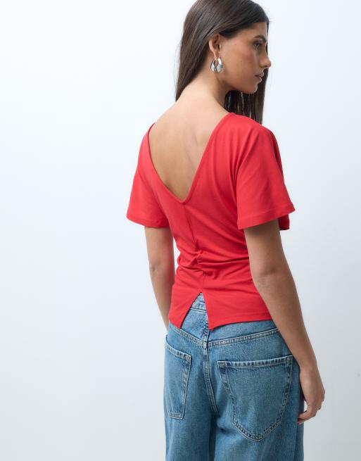 ASOS DESIGN – Röd t-shirt med indragen midja, vida ärmar och v-ringning, 2 av 4