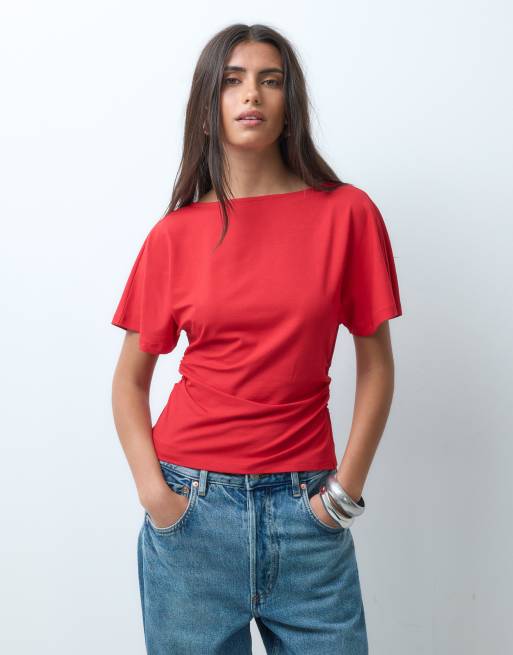 ASOS DESIGN – Röd t-shirt med indragen midja, vida ärmar och v-ringning, 4 av 4