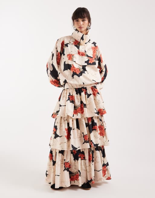 ASOS DESIGN – Rödblommig jacka med ståkrage och påsydd ficka, del av set, 3 av 4