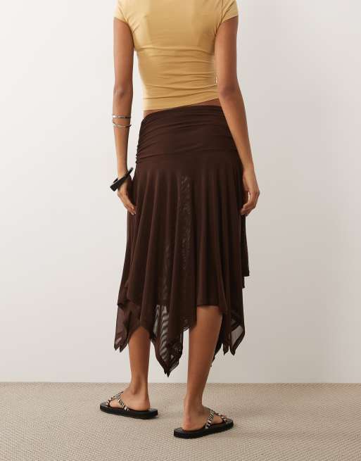 ASOS DESIGN - Rok van doorschijnend mesh met zakdoekzoom in chocoladebruin, 5 van 5