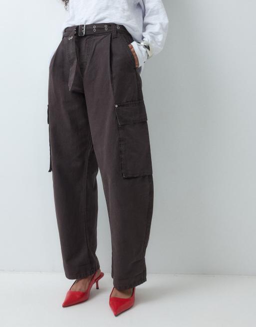 ASOS DESIGN roll hem cargo pant with eyelet belt in chocolate, 3 of 5