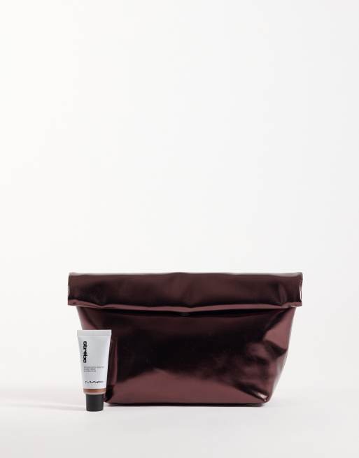 ASOS DESIGN roll top clutch bag in metallic burgundy, 2 of 4