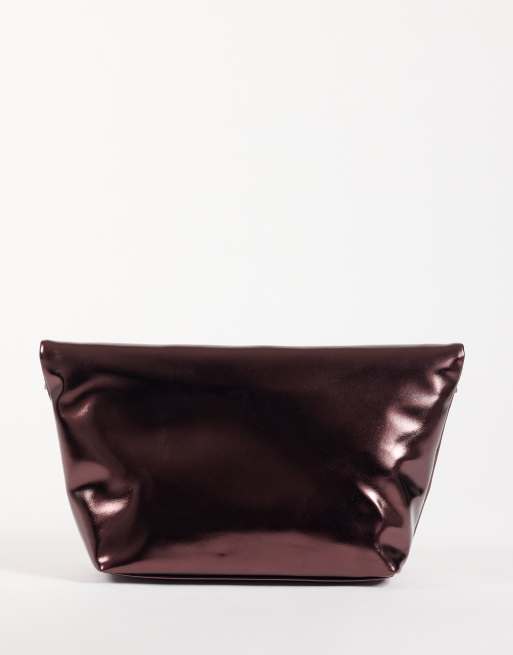 ASOS DESIGN roll top clutch bag in metallic burgundy, 4 of 4