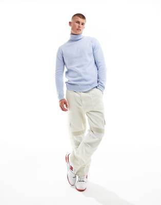 ASOS DESIGN – Rollkragenpullover aus mittelschwerem Strick in meliertem Blau