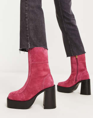 ASOS DESIGN - Romeo - Plateaustiefel aus Wildleder in Rosa