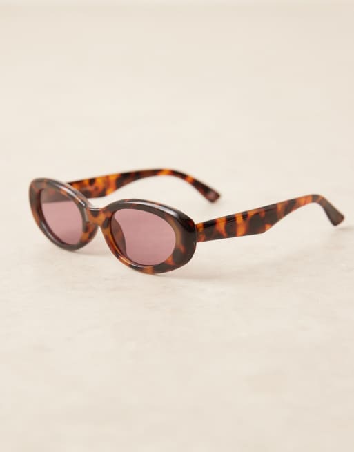 ASOS DESIGN - Ronde zonnebril in tortoise met bordeauxrode glazen, 2 van 3