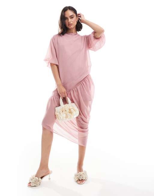 ASOS DESIGN – Rosa, asymmetrisk midiklänning med puffärmar och rak halsringning