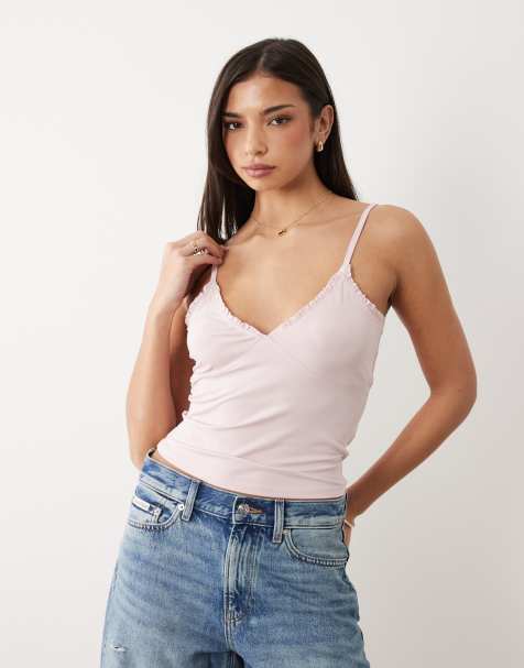 ASOS DESIGN – Rosa, åtsmitande linne med volangdetaljer - view 1