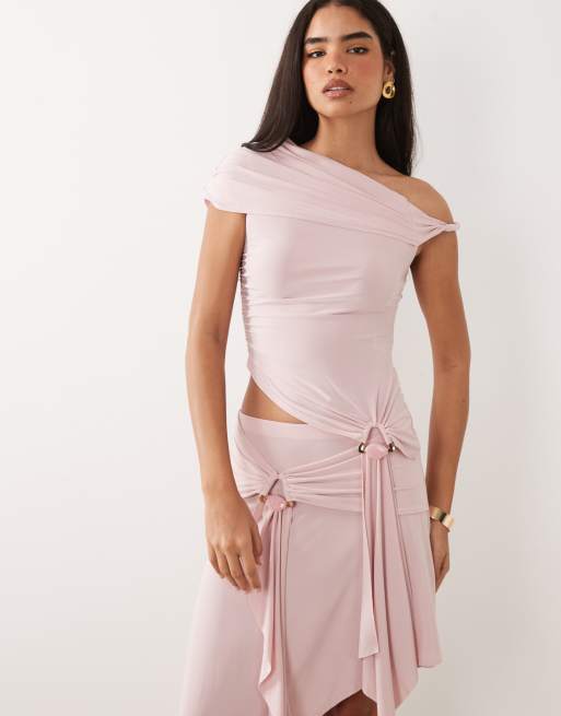 ASOS DESIGN – Rosa, åtsmitande midikjol med ojämn fåll och metalldetalj, del av set, 5 av 5