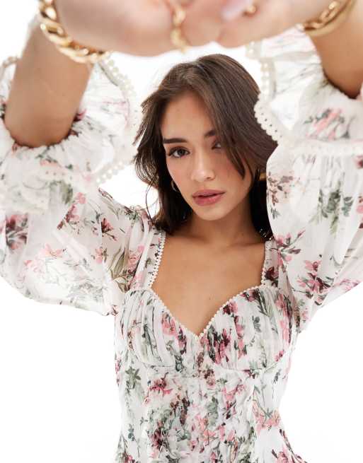 ASOS DESIGN – Rosa, blommig miniklänning med bystkupor, volanger och spetskant, 4 av 4