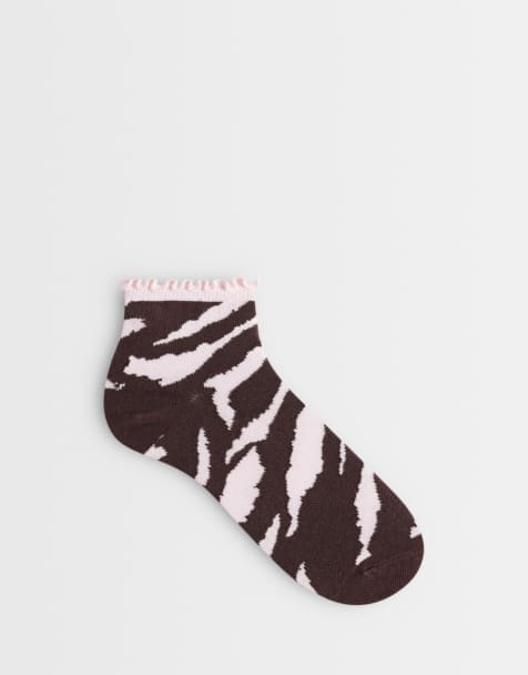 ASOS DESIGN – Rosa, bruna och zebramönstrade ankelstrumpor med volangkant - view 1