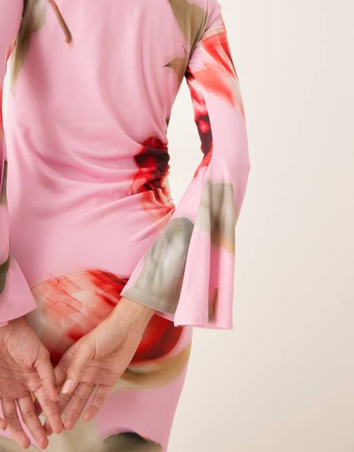 ASOS DESIGN – Rosa midiklänning med långa, utsvängda ärmar och rostryck, 4 av 4