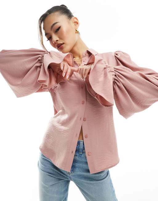 ASOS DESIGN – Rosa mjuk skjorta med volymärmar och volanger vid manschetterna