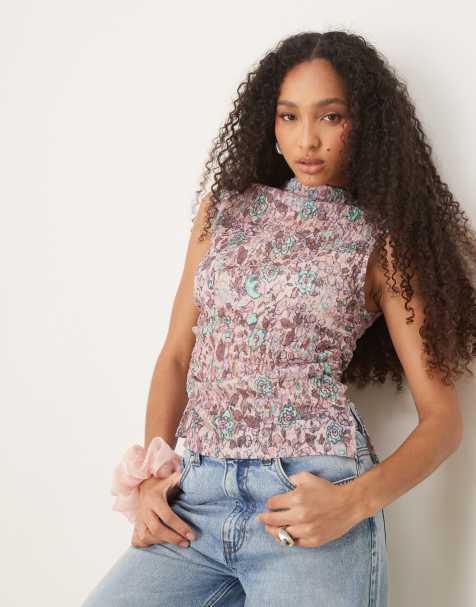 ASOS DESIGN – Rosa, mönstrad, skir topp i spets med hög krage och indragen sida - view 1