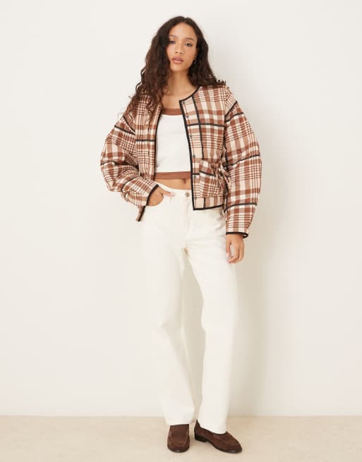 ASOS DESIGN – Rosa och beigerutig, quiltad jacka med rosett på fickan, 3 av 4