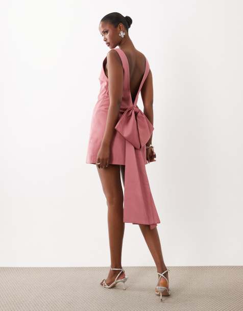 ASOS DESIGN – Rosa shiftklänning i minilängd med båtringning, öppen rygg och rosett baktill - view 1