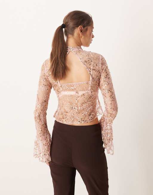 ASOS DESIGN – Rosa topp med utspridda paljetter, utsvängda ärmar och utskurna detaljer baktill av tunn spets, 4 av 4
