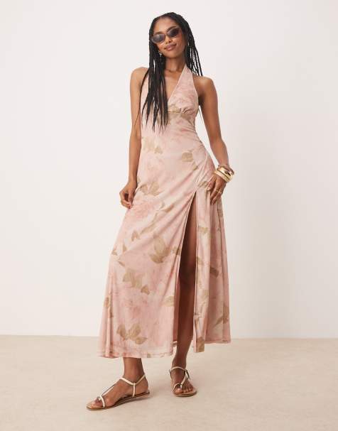 ASOS DESIGN – Rosa, vintageblommig midiklänning med halterneck och slits - view 1