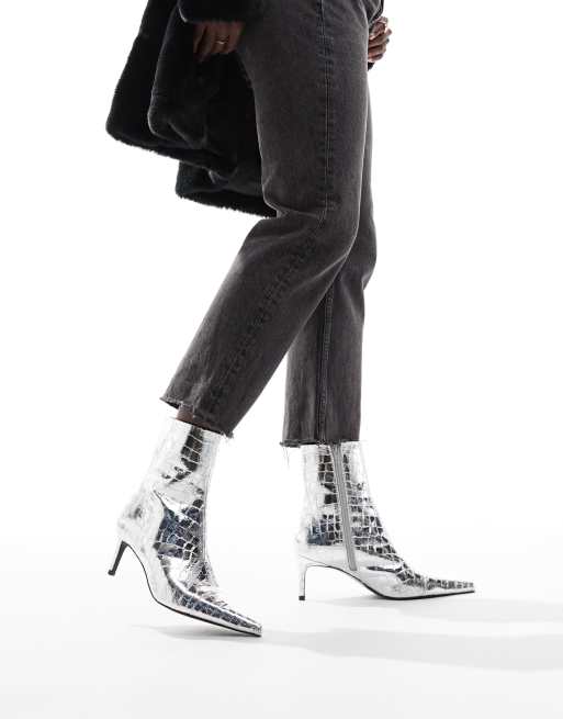 ASOS DESIGN – Rosalie – Silverfärgade, medelhöga boots med taxklack, 2 av 4