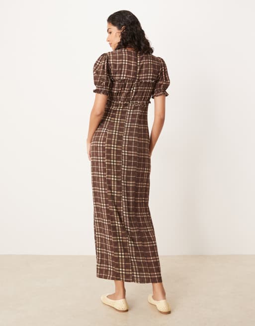 ASOS DESIGN – Rostfärgad, ginghamrutig maxiklänning med korta ärmar och volang på bysten, 3 av 4
