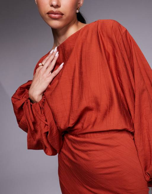 ASOS DESIGN – Roströd maxiklänning med blusärm, invikt detalj och knytning, 3 av 4