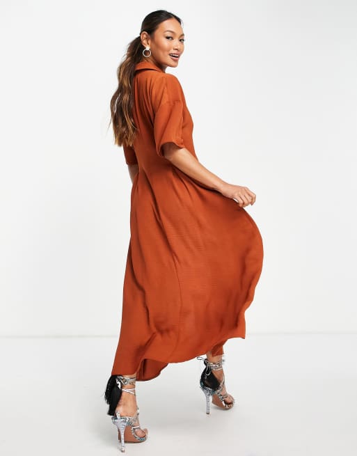 ASOS DESIGN – Roströd skjortklänning i midilängd med knäppning och markerad midja, 2 av 4