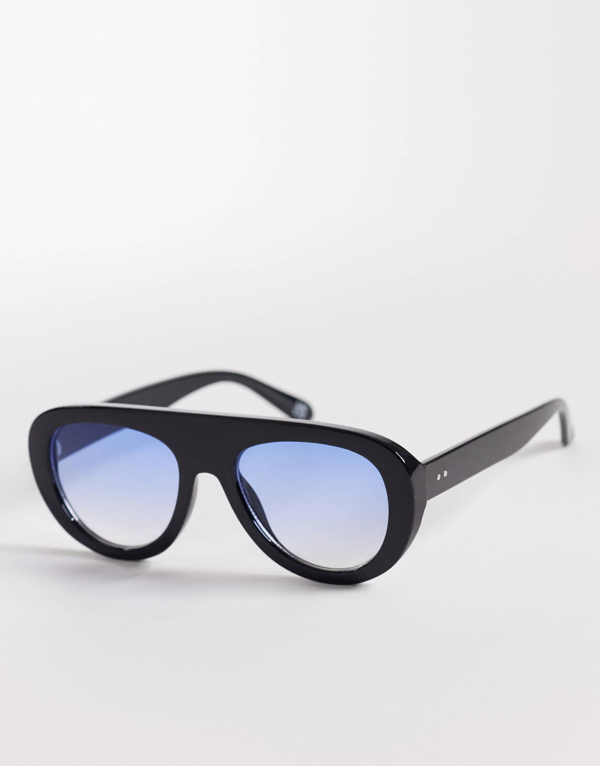 asos design round aviator sunglasses in black with blue lenses