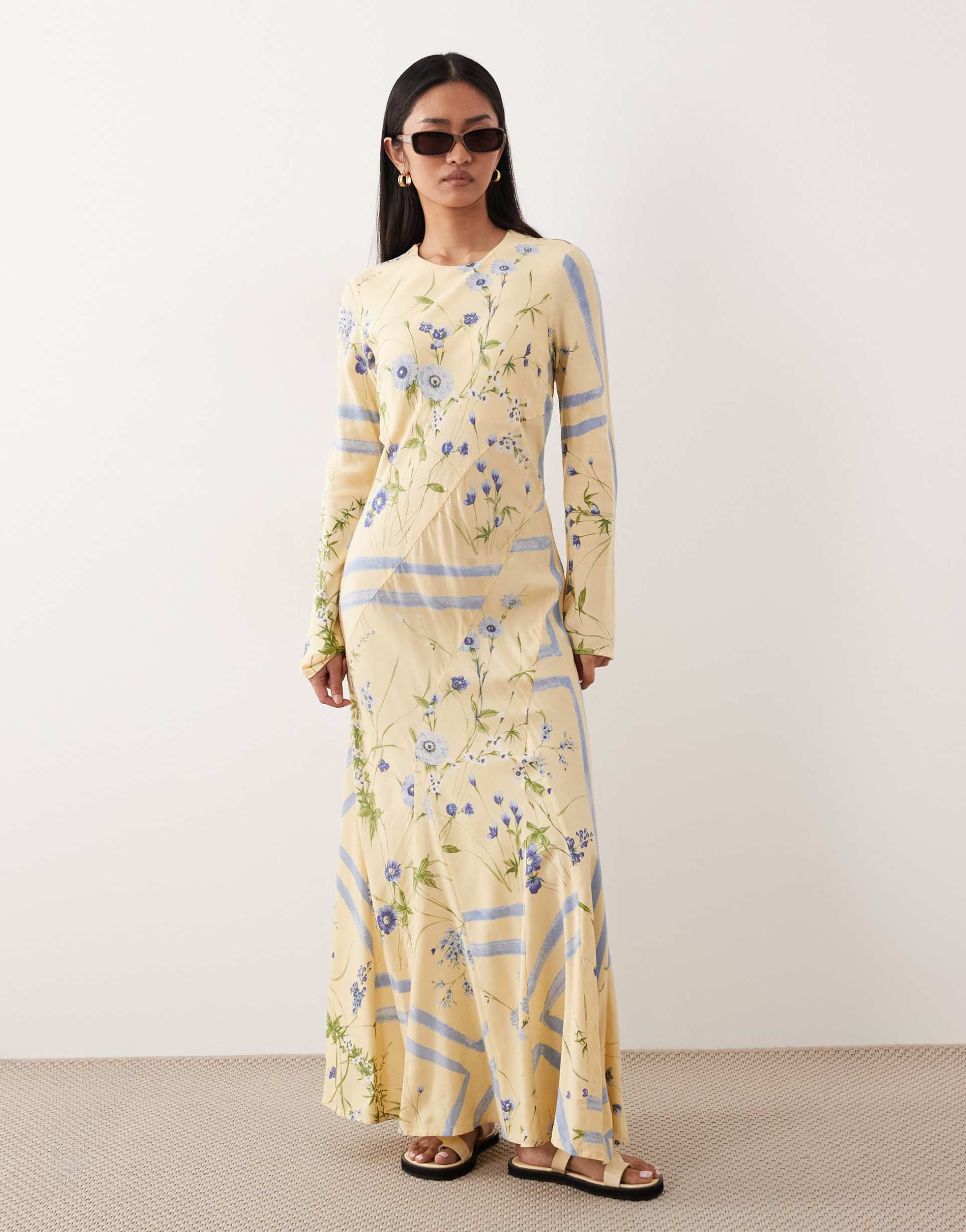 asos design round neck maxi dress in yellow floral print