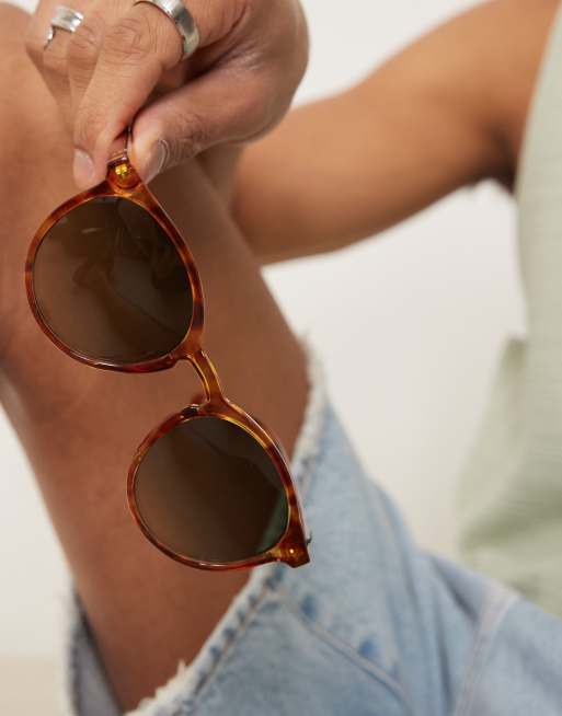 ASOS DESIGN round sunglasses with green gradient lens and tortoiseshell frame