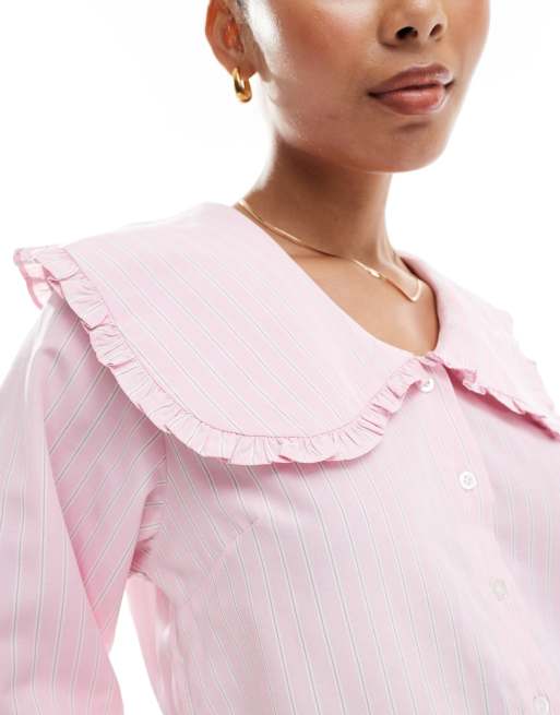 ASOS DESIGN – Różowa koszula oversize z falbanką przy kołnierzu w paski, 3 z 4