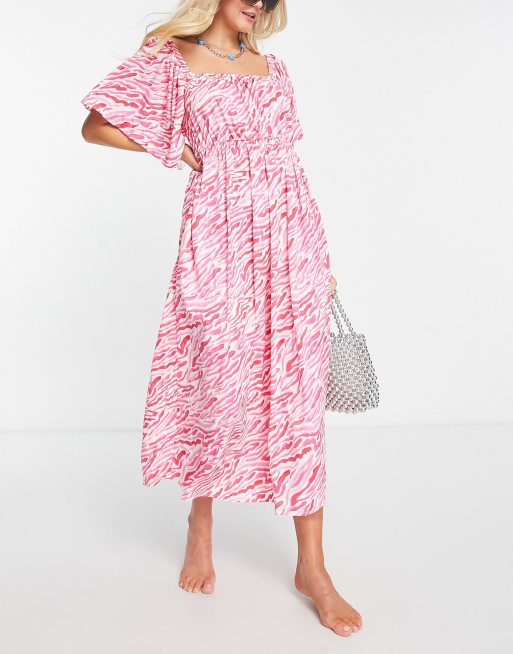 ASOS DESIGN – Różowa plażowa sukienka midaxi w paski zebry ze zwiewnymi rękawami