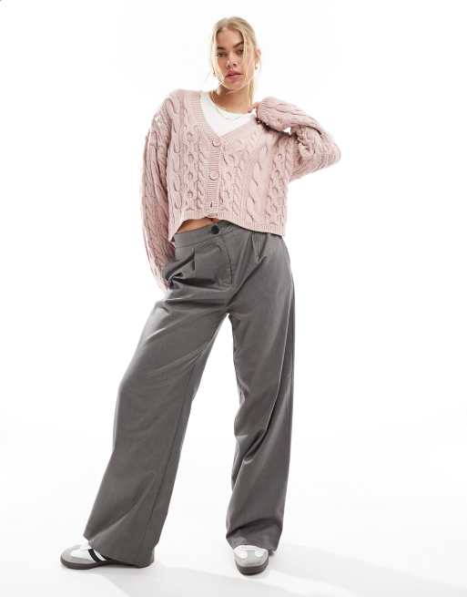 ASOS DESIGN – Różowy kardigan oversize z dzianiny o warkoczowym splocie