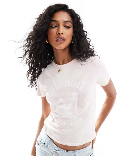 ASOS DESIGN – Różowy krótki T-shirt we wzór tie-dye z licencjonowaną grafiką Blondie - view 1