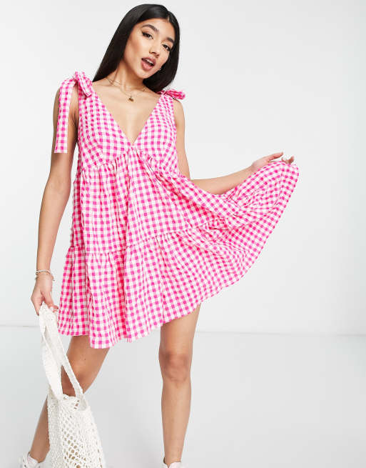 ASOS DESIGN – Różowy luźny kombinezon o krótkim kroju w kratkę vichy z wiązaniami na ramionach