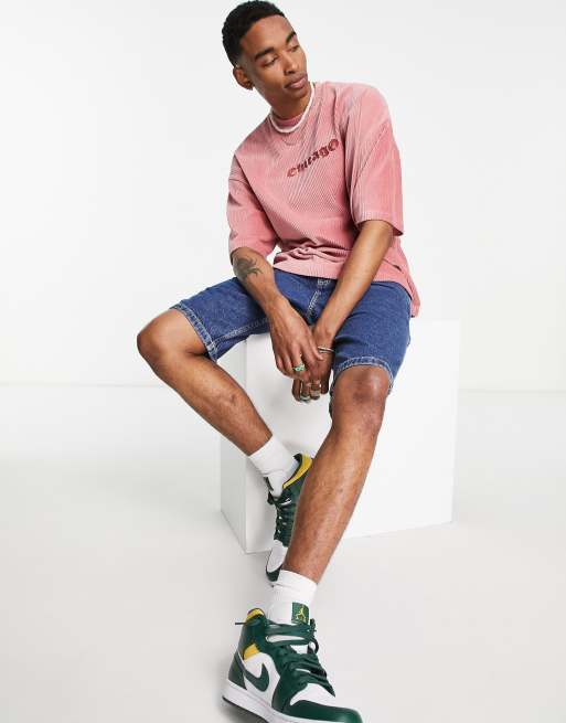 ASOS DESIGN – Różowy T-shirt oversize z haftem z prążkowanego weluru